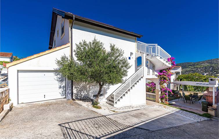 Ferienwohnung für 6 Personen, mit Terrasse in Marina - 2