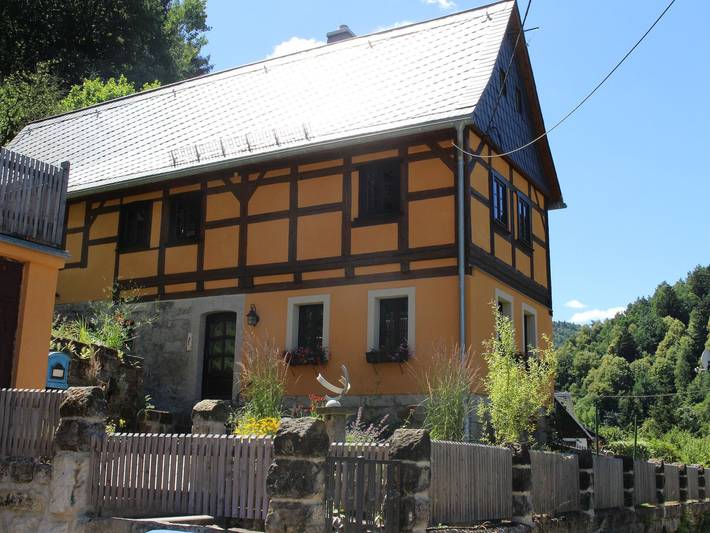 Ferienhaus für 6 Personen, mit Terrasse und Sauna in Krippen