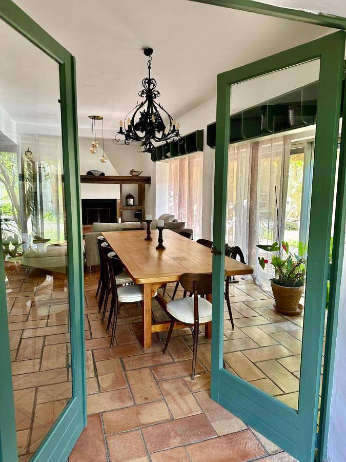 Villa für 6 Personen, mit Terrasse und Garten