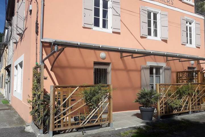 Location de vacances pour 3 personnes, avec terrasse, animaux acceptés à Bagnères-de-Bigorre