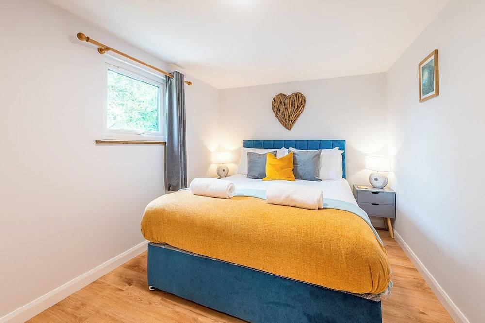 Beautifully Appointed Chalet Ideally located 5 min walk from beach & town centre in Bude, Cornouailles