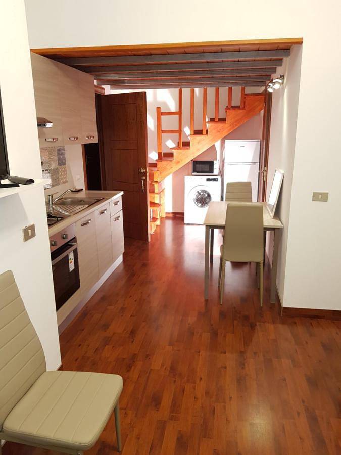 Appartamento per 5 persone, con terrazza, con animali domestici in Lamezia Terme