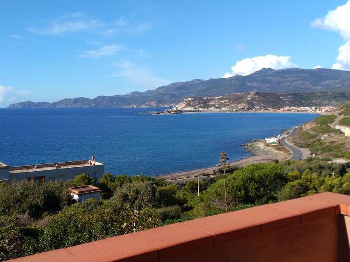 Ferienwohnung für 2 Personen, mit Ausblick und Garten sowie Pool