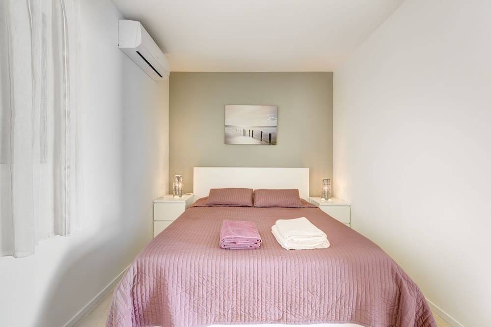 Grosse Design Villa 5 Schlafzimmer In Palm Mar Mit 2 Unabhängigen Wohnungen in Palm-Mar, Arona