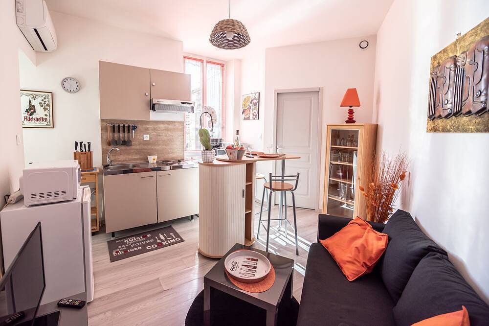 Entire apartment, Comfortable apartment in an ideal location in Saint-Paul-Trois-Châteaux, Nyons region