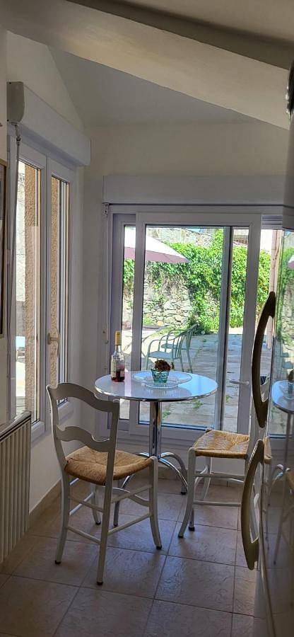 Location de vacances pour 6 personnes, avec jardin ainsi que terrasse et vue à Murato - 4
