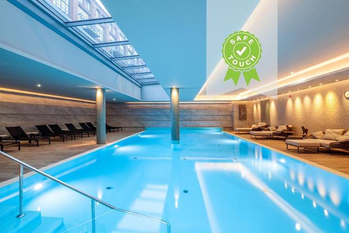 Hotel für 10 Personen, mit Pool und Sauna in Berliner Mauer
