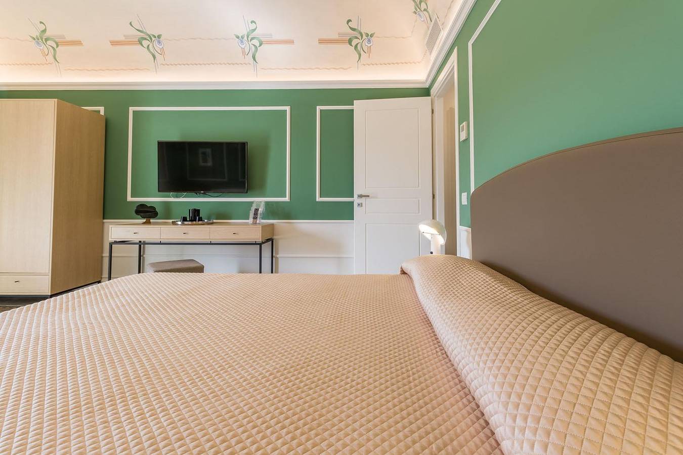 Entire apartment, Ettore, apartment wit view in Ragusa Ibla in Ragusa, Ragusa Province