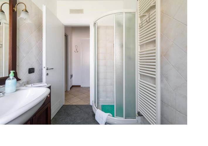 Gîte pour 2 personnes, avec terrasse dans Varenna - 3