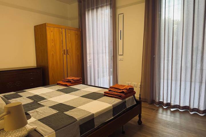 Appartement entier, Apartment   Ground Floor in Imola, Province de Bologne