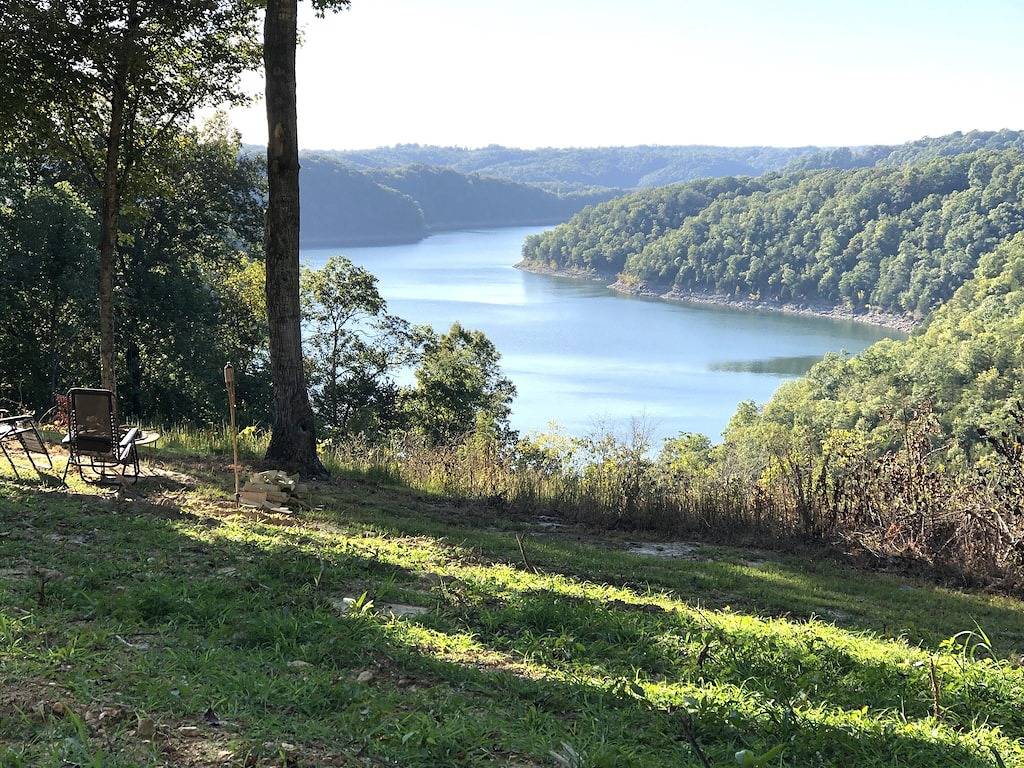 Ganze Wohnung, Tinyhouse Lakeview Cottage with a Million Dollar View!! in Lake Cumberland