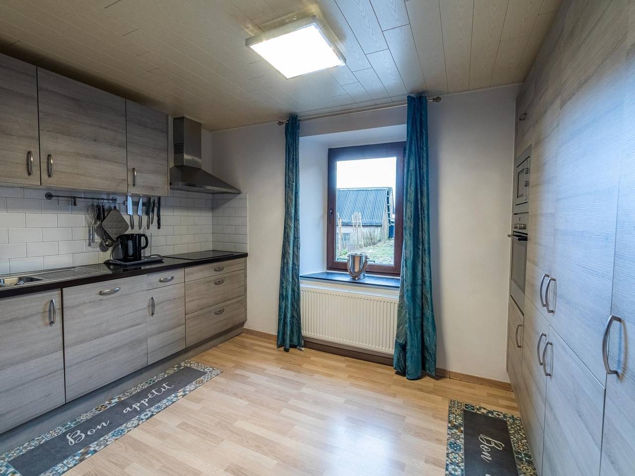 Landhaus nahe Coo Wasserfälle mit Jacuzzi in Stoumont, Lüttich und Umgebung