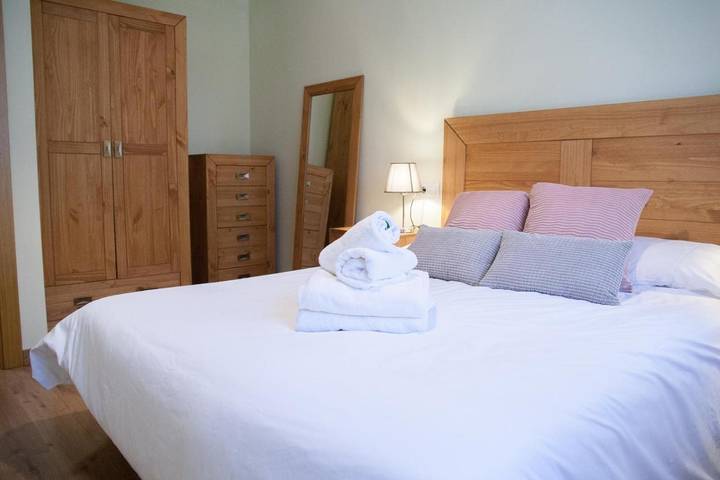 Vacation rental for 4 people, with Balcony in Les