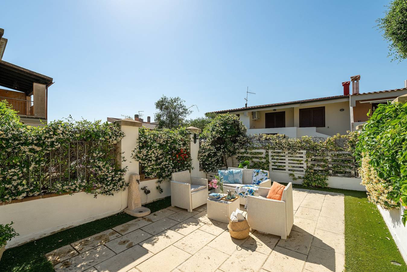 Casa vacanze "Junco" con giardino, loggia e Wi-Fi in Crabonaxa/Villasimius, Villasimius