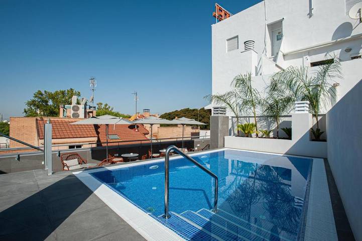 Hotel para 2 personas, con piscina, Se admiten mascotas - 1