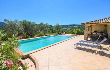 Gîte pour 3 personnes, avec jardin à Saint-Marcellin-lès-Vaison