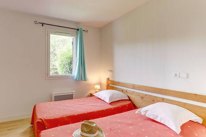 Location de vacances pour 4 personnes, avec piscine et jardin à Égletons - 2