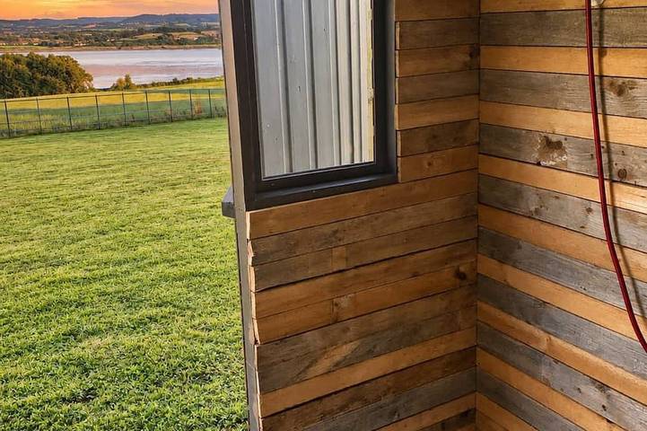 The Riverside Retreat in Gloucestershire