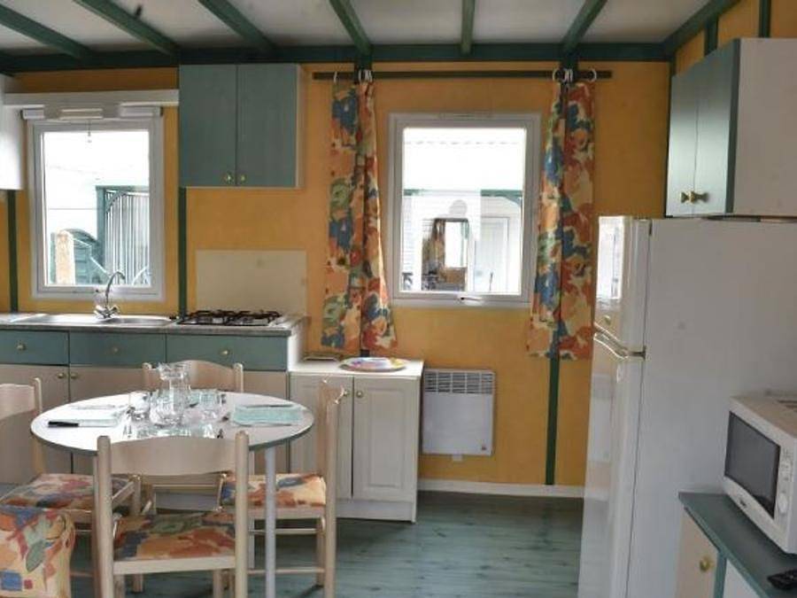 Camping Les Tulipes - Chalet 6 personnes - Grand Chalet in L'Aiguillon-la-Presqu'île, Vendée