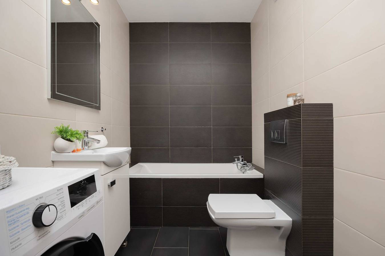 Ganze Wohnung, Modern Apartment | Parking, Air Conditioning, Balcony in Białołęka, Warschau