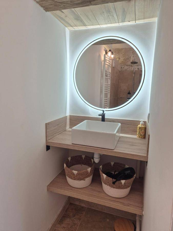 Gîte pour 4 personnes, avec vue et terrasse à Penne-d'Agenais - 2