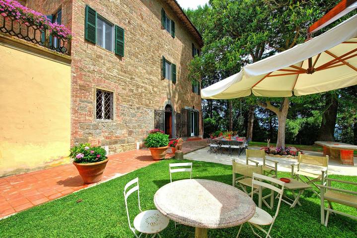 Villa Lorenza in Palaia, Pisa e dintorni