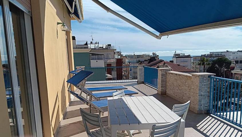 Appartamento vacanze per 10 persone, con terrazza, con animali domestici - 1