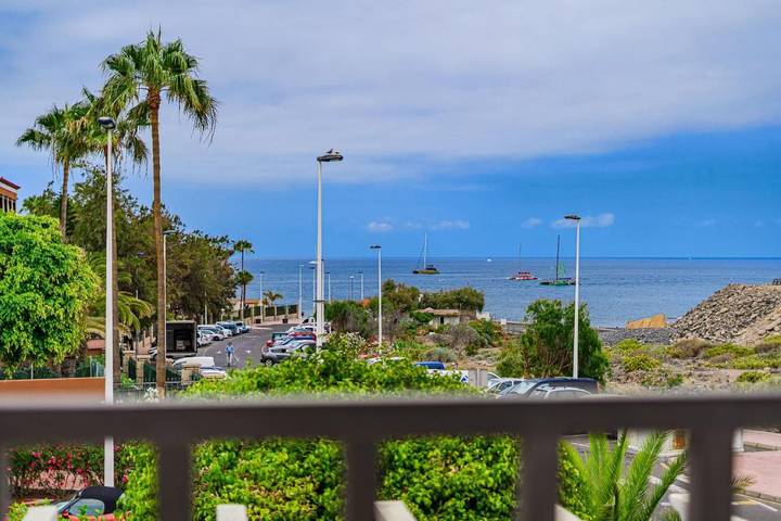 Ferienwohnung für 6 Personen, mit Pool und Ausblick sowie Balkon, kinderfreundlich - 1