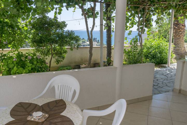 Gîte pour 4 personnes, avec terrasse au Monténégro - 3