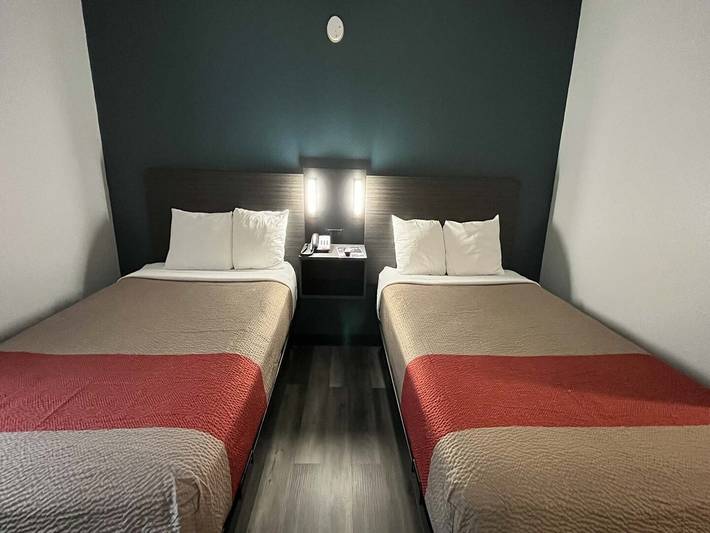 Apartamento entero, 2 camas matrimoniales | No fumadores, microondas in Illinois