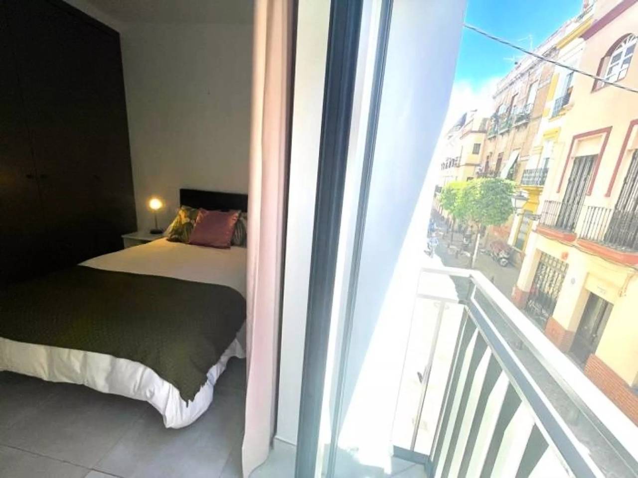 Ganze Wohnung, 2 Zimmer 4 Personen in Casco Antiguo, Sevilla