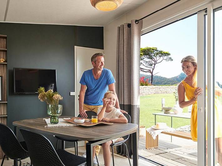 Mobil home pour 4 personnes, avec bassin pour enfant à Taden - 3