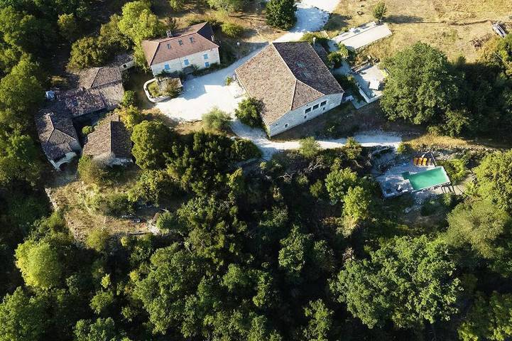 Agriturismo pour 15 personnes, avec sauna et jardin