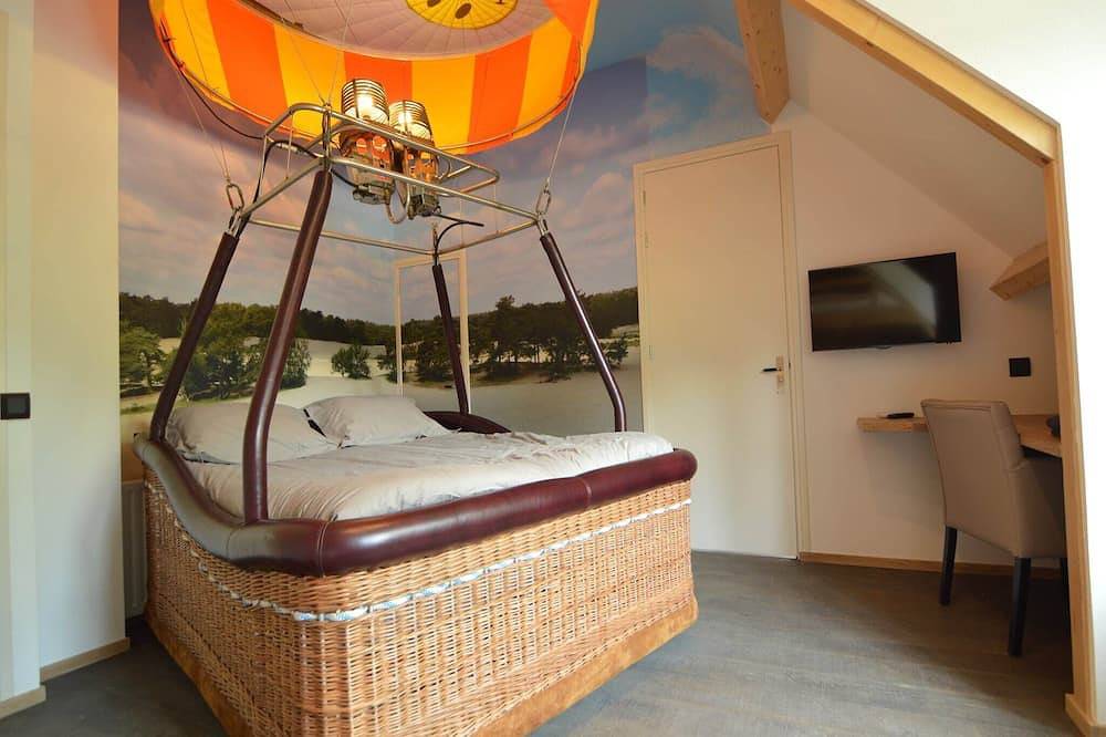Familienhaus mit Trampolin in Haaren, Nordbrabant