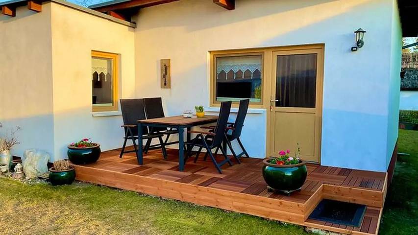 Ferienhaus mit Meerblick für 4 Personen, mit Terrasse und Garten