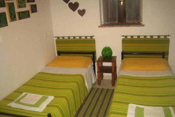 Casa Vacanza La Valle ad Urbino. Immersa nel verde a tuo uso esclusivo! in Urbino, Pesaro-Urbino