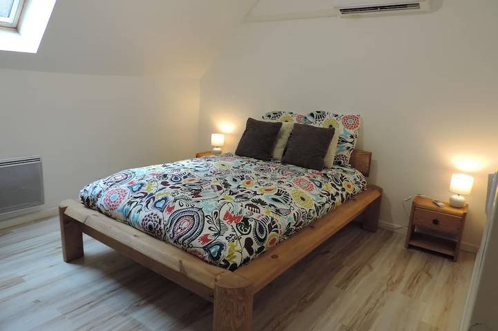 Domaine de la Brionnerie - New house with swimming pool in a wooded area in Sommecaise, Auxerre und Umgebung