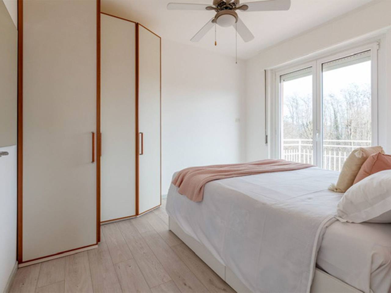 Ganze Wohnung, "Casa Martina' Wohnung mit Seeblick in Comune di Castelletto Sopra Ticino, Novara Provinz