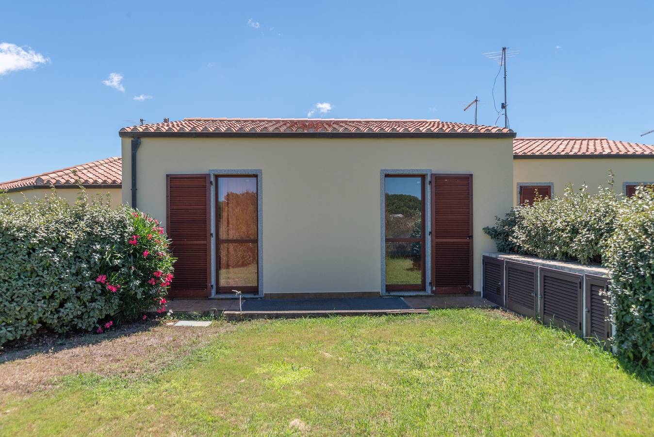 Pet-Friendly Villa Circe with Wi-Fi, Garden & Terrace in Lu Caloni, Santa Teresa Gallura (Municipality)