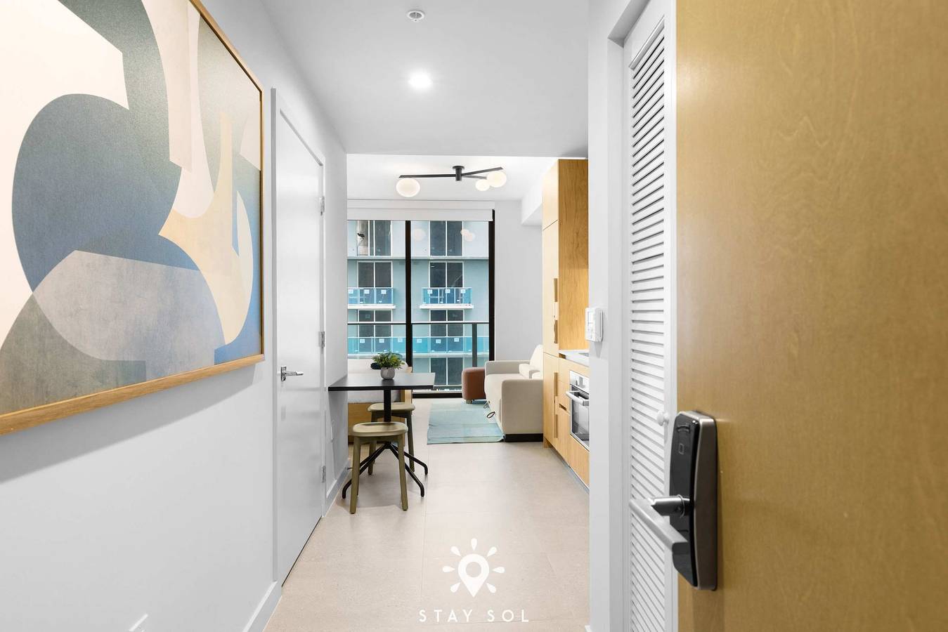 Ganzes Studio, Downtown Retreat Pools Spa Lounges Miami in Miami, Florida