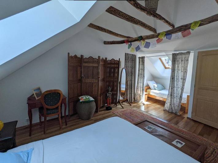 Chambre d’hôte pour 5 personnes, avec vue ainsi que jardin et piscine dans l' Ariège - 2