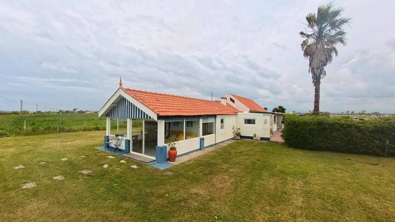 Casa dos Flamingos in Ria de Aveiro, Murtosa