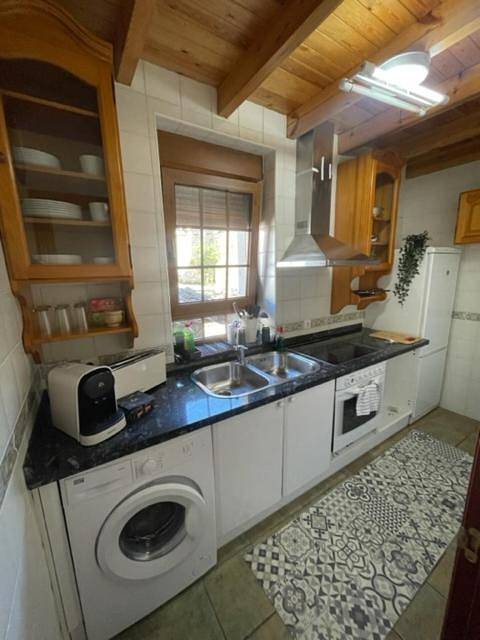 Casa rural para 6 personas, con vistas, Se admiten mascotas en Parque Regional de la Montaña de Riaño y Mampodre - 3