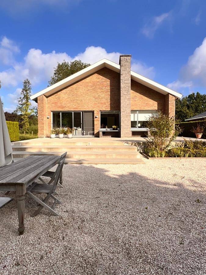 Location de vacances pour 2 personnes, avec jardin ainsi que vue et piscine à Merelbeke - 3