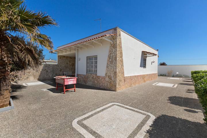 Casa vacanza per 9 persone a Torre Castiglione