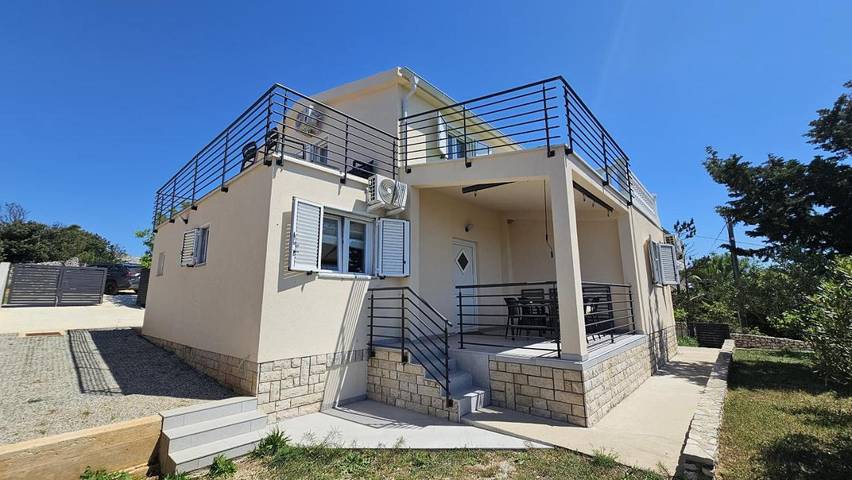 Ferienwohnung für 5 Personen, mit Ausblick und Terrasse, mit Haustier - 1