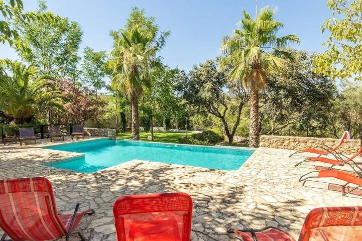 Chalet para 13 personas, con jardín - 1