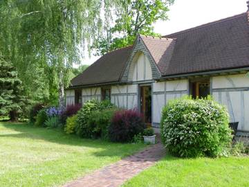 Chambre D’hôte pour 4 Personnes dans Estissac, Aube, Photo 1