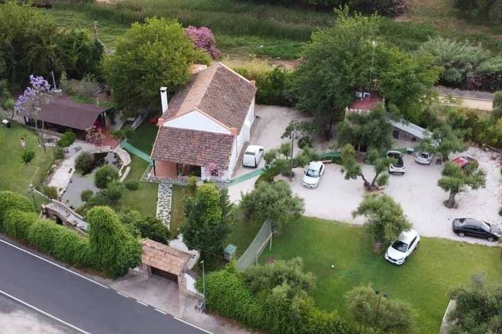 Gîte pour 14 personnes, animaux acceptés à Villanueva del Río y Minas