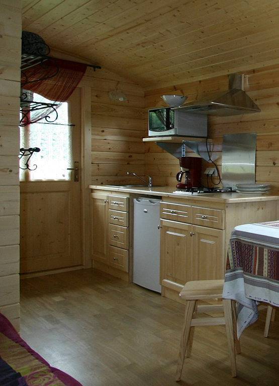 Gîte pour 4 personnes, avec piscine et jardin à Montfort-sur-Meu - 4